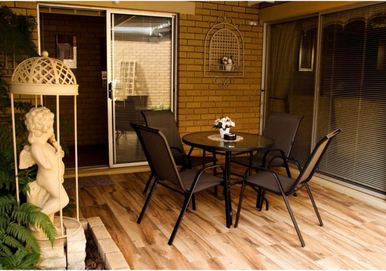 Villa Rose Cottages Блумфонтейн Екстер'єр фото
